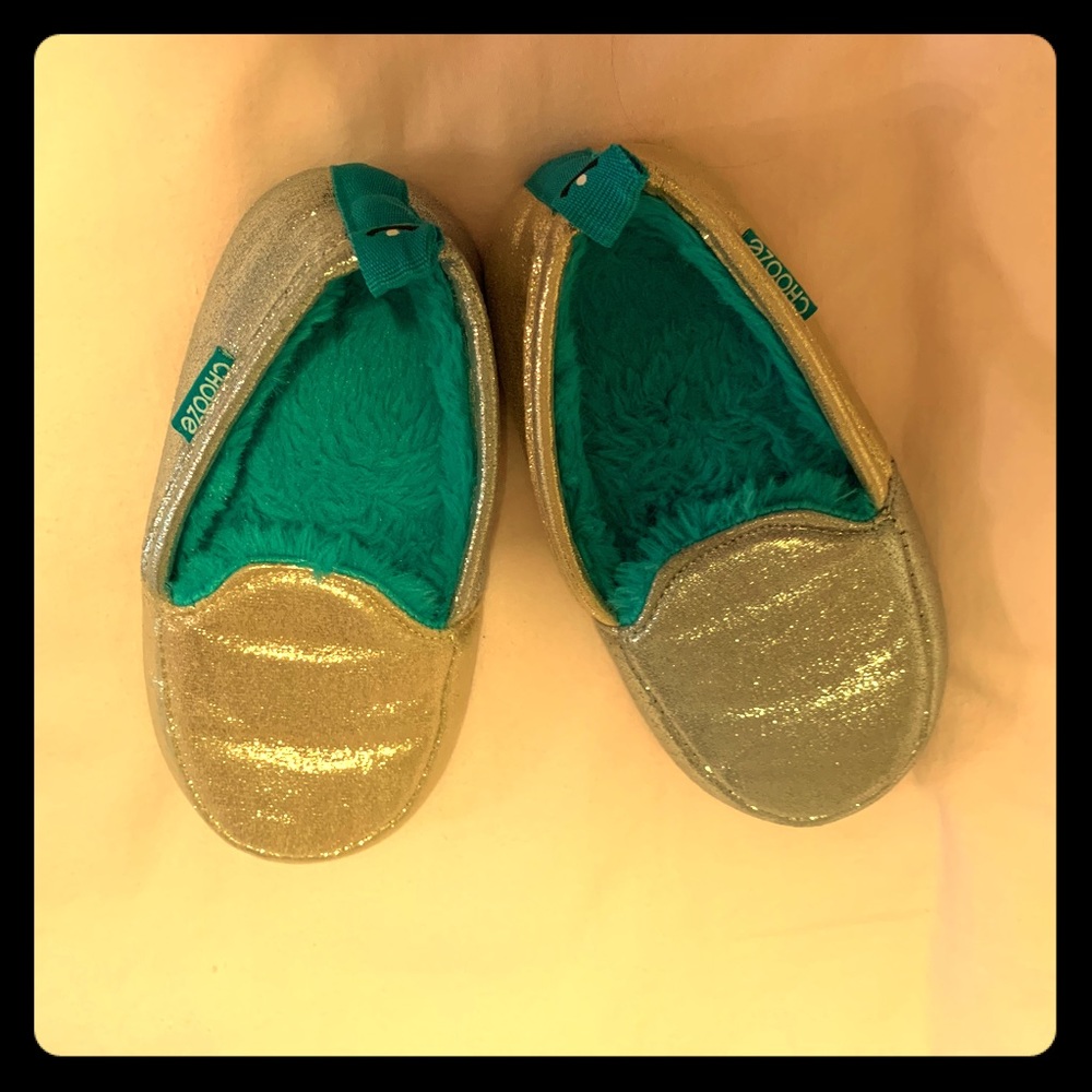 Girls Chooze Slippers SZ 9/10